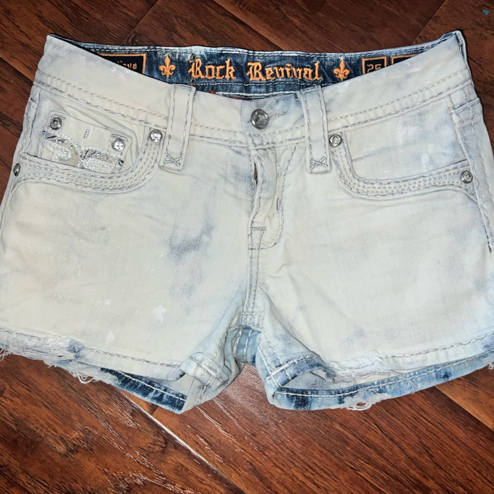 Rock Revival Acid Wash short sz 26